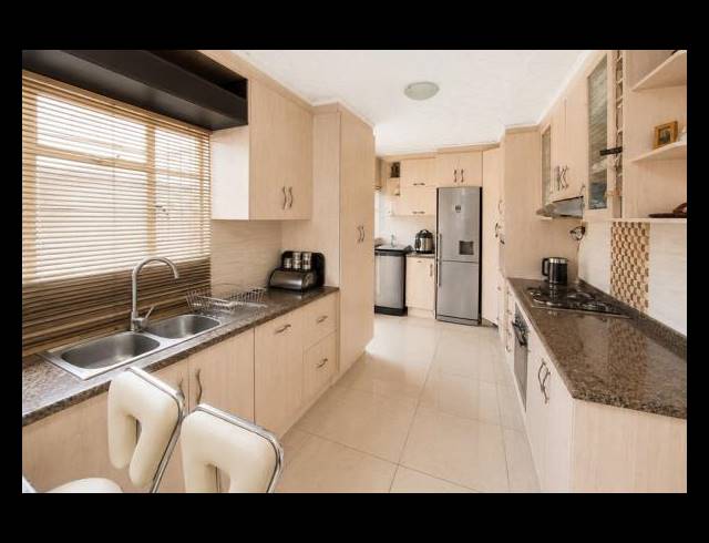 3 BEDROOM HOUSE FOR SALE IN KLOPPERPARK